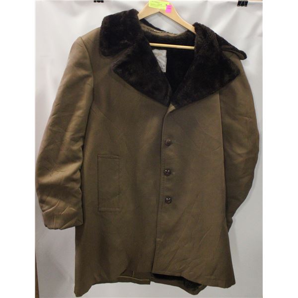 MENS 44R LONDON FOG 3/4 LENGTH WINTER JACKET