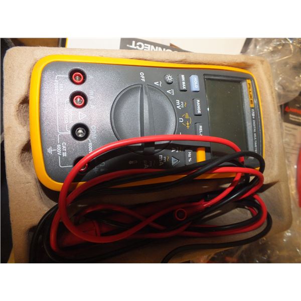 Fluke 17B+ Digital Multi Meter