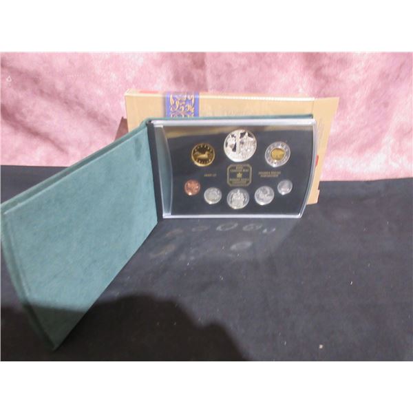 2002 - Sterling Silver RCM 8 Coin Proof Set - Queen Elizabeth II Golden Jubilee