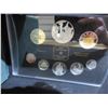 Image 2 : 2002 - Sterling Silver RCM 8 Coin Proof Set - Queen Elizabeth II Golden Jubilee