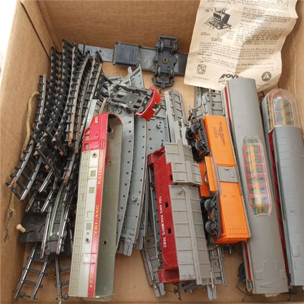 Lot of Tri-Ang Model Train Parts and Track