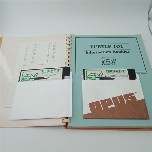 Turtle Tot Control Software Apple and Commodore 64 Version Floppy with Manual