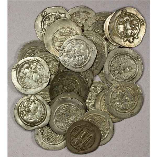 ANCIENT PERSIA: SASANIAN KINGDOM: Kavad I, 488-497, 499-531, LOT of 30 silver drachms