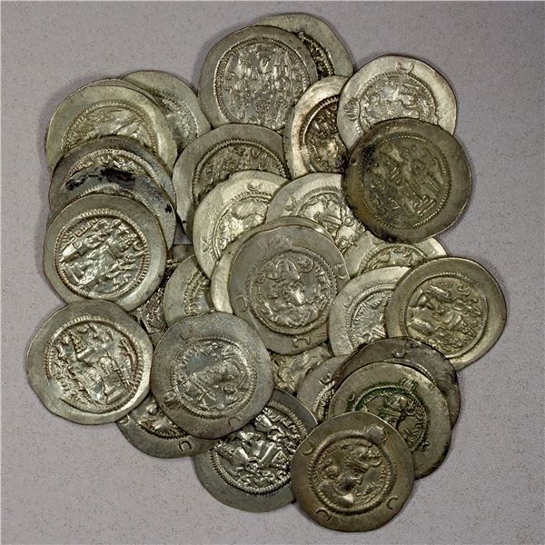 ANCIENT PERSIA: SASANIAN KINGDOM: Khusro I, 531-579, LOT of 30 silver drachms