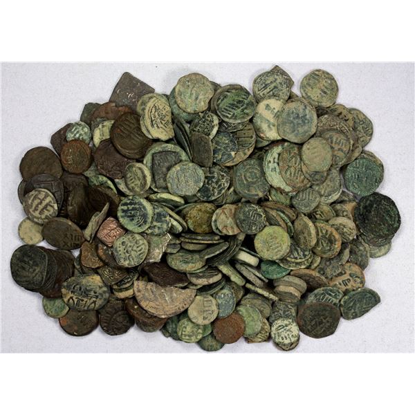EARLY ISLAMIC: MEDIEVAL ISLAMIC SPAIN: LOT of 275 coins