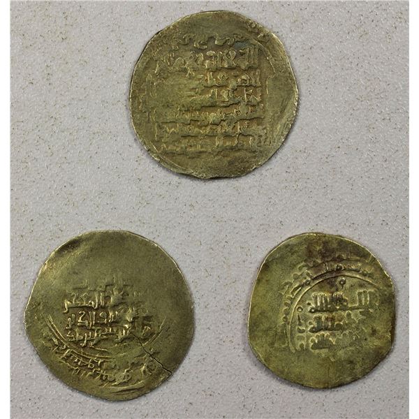 EARLY ISLAMIC: GREAT SELJUQ: Sanjar, as independent ruler, 1118-1157, LOT of 3 debased gold dinars