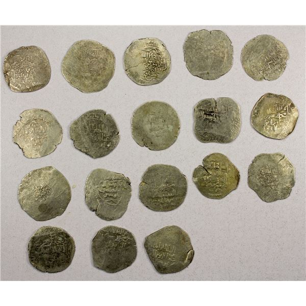 EARLY ISLAMIC: GHORID: Mahmud b. Muhammad, 1206-1212, LOT of 18 silver dirhams