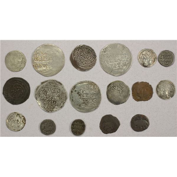 EARLY ISLAMIC: CHAGHATAYID & GHORID: LOT of 9 Chaghatayid and 8 Ghorid coins