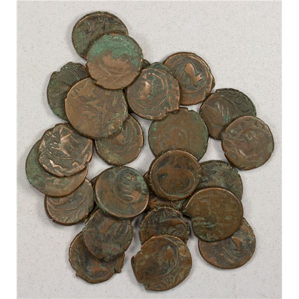 EARLY ISLAMIC: CIVIC COPPER: LOT of 26 copper fulus