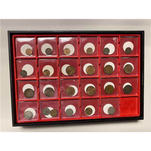 BRITISH INDIA: LOT of 24 coins