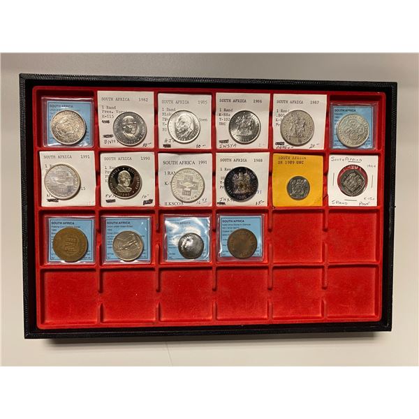 SOUTH AFRICA: LOT of 16 coins, tokens, and medals