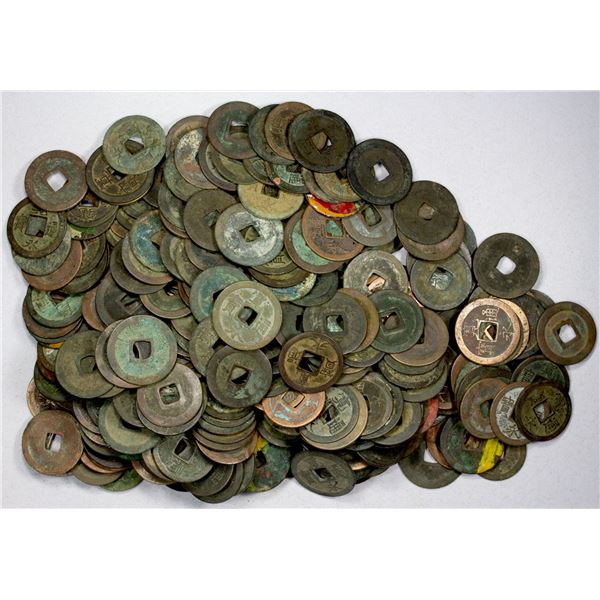 JAPAN: LOT of 315 coins
