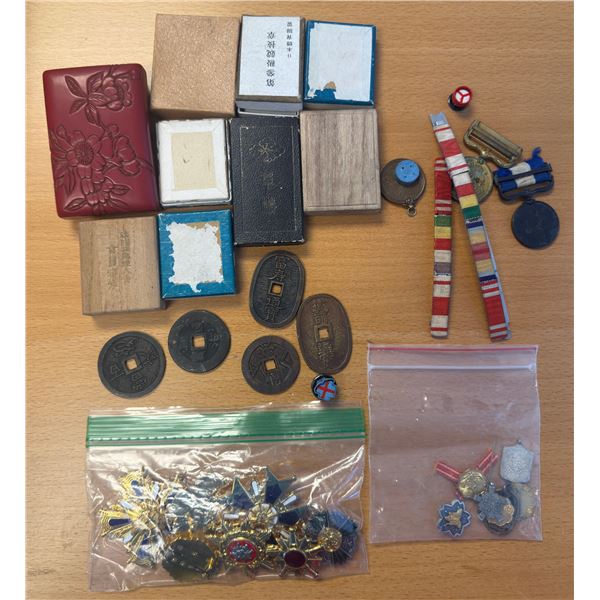 JAPAN: LOT of 37 items