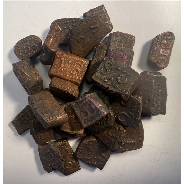 NETHERLANDS EAST INDIES: LOT of 29 AE bonks