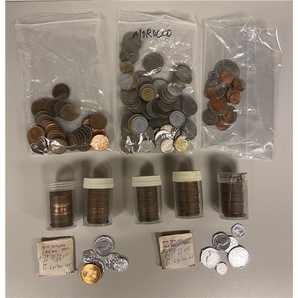 WORLDWIDE: LOT of 530 coins
