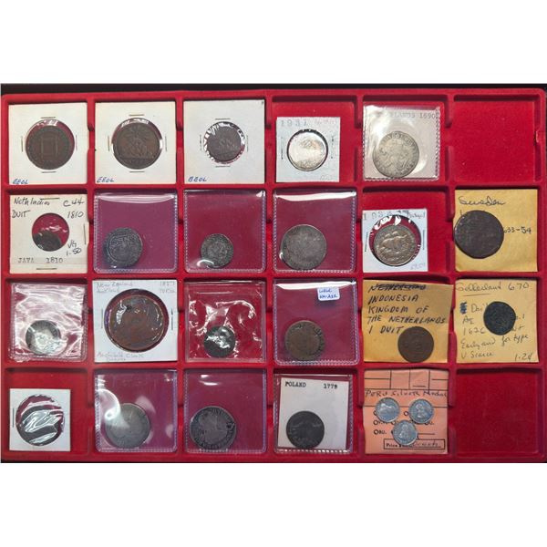 WORLDWIDE: LOT of 24 coins, tokens, and medals