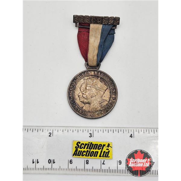 Silver Jubilee Commemorative Medal 1935 : King George V & Queen Mary