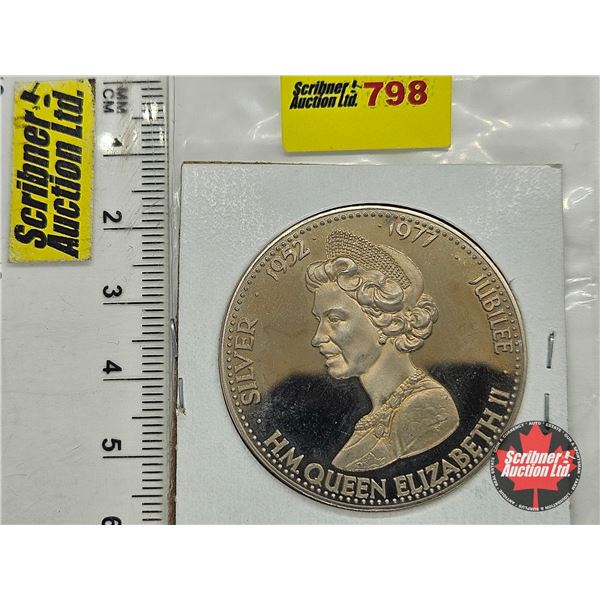 Commemorative Medallion : Celebrating the Silver Jubilee of H.M. Queen Elizabeth 1952-1977