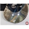 Image 5 : Flambeau Camo Hunting Bag, 2 Camo Caps & 2 Pairs of Hunting Gloves (Used)