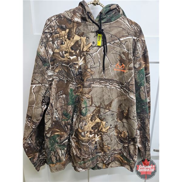 Realtree Xtra Camo Hunting Hoodie, Size XL (Used)