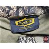 Image 5 : Yukon Gear Camo Hunting Jacket & Remington Camo Pants, Both Size Large (Used)