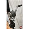 Image 5 : Game Hoist with Hand Winch, Steel Cable & Gambrel (7ft)