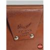 Image 7 : Leather Flap Holster & Hunter Hand-Carved Leather Shotgun Shell Box Holder