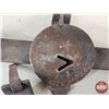 Image 3 : 2 Victor Double Long Spring Leghold Traps