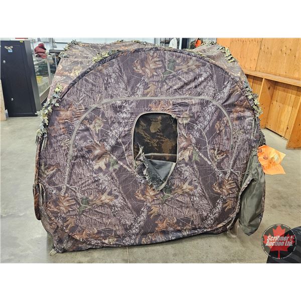 Ameristep Doghouse Camo Pop-Up Hunting Blind c/w Carry Bag