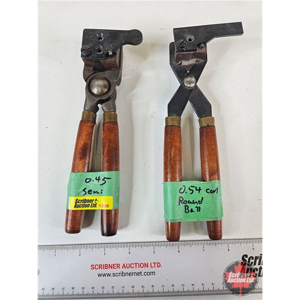 2 Bullet Moulds : .45 & .54 Calibre
