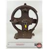 Image 1 : The Wonder Rope Maker : Cast Iron Rope-Making Machine