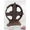 Image 6 : The Wonder Rope Maker : Cast Iron Rope-Making Machine