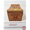 Image 12 : Vintage Shotshell Reloading Tools : c/w Winchester Western Wooden Box & Dominion Primer Tins