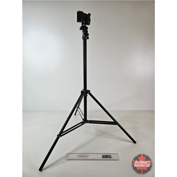 Adjustable Tripod Stand : Folding Legs & Tilting Mounting Head