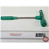 Image 11 : Reloading Equipment : Hornady Powder Measure : Lyman Scale : c/w 2 Reloading Books & Accessories