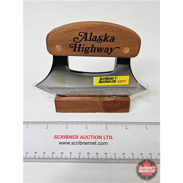 Alaska Highway Ulu Knife : c/w Wooden Stand
