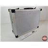 Image 3 : Hard Pistol / Accessory Case : Silver : Foam Lined
