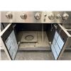 Image 13 : Master Forge Natural Gas Grill with Granite Counters, New Condition