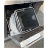 Image 16 : Master Forge Natural Gas Grill with Granite Counters, New Condition