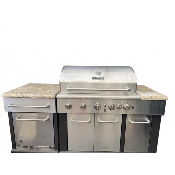 Master Forge Natural Gas Grill with Granite Counters, New Condition