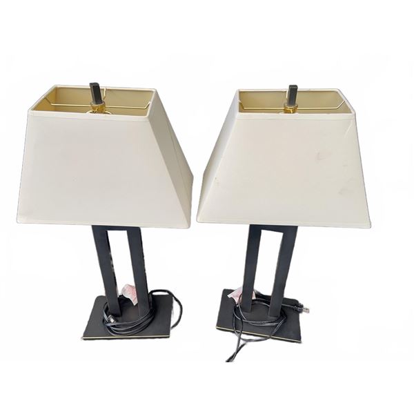 Modern Black Metal Table Lamps With Square Shades