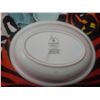 Image 11 : 7 Pumpkin-Shaped Baskets, Royal Doulton Dish, Towels, Gas Hose, Spoon