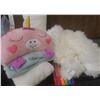 Image 9 : Children's Bedding Bundle With Unicorn Plush, Pillows and Throw