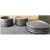 Image 5 : Melo Essentials Matte Black Stoneware Dinnerware Set, 12 Pieces