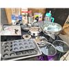 Image 1 : Cookware, Bakeware, Utensils, Starfrit Peeler, KitchenAid Blender