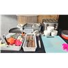 Image 2 : Black+Decker Toaster, Knives, Cutlery, and Various Kitchen Tools