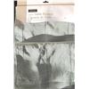 Image 9 : Bakeware, Glass Bowls, Flatware, Knife Set, Harman Table Runner