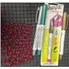 Image 9 : Kitchen Tools and Novelty Wine Accessories
