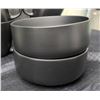Image 5 : Lot: Kitchenware and 6 White Candle Holders