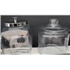Image 3 : Kitchen Appliance Lot: Cuisinart Toaster, Crisper Tray, Bakeware, Etc